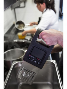 Занурювальний термостат для приготування їжі Sous Vide 7, на макс.56 літрів, функція Bluetooth 1180120 Hendi
